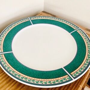 Buckingham Leaves 12" Platter